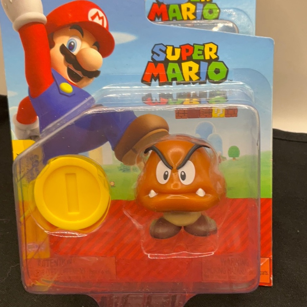 Super Mario: Goomba with Coin - 2.5" Figure Jakks - New in Package